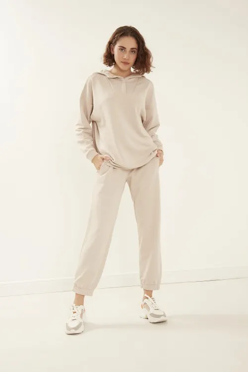 Nude Eşofman Takımı